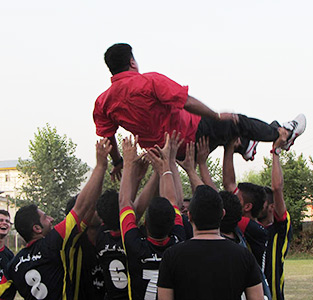 خمام - «شهید فانی» قهرمان مسابقات فوتبال جام دهیاری‌های خمام در رده‌ی بزرگسال