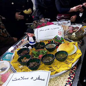 خمام - جشنواره‌ غذاهای سنتی در روستای مرزدشت برگزار شد
