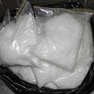 خمام - کشف ۲ کیلوگرم ماده مخدر شیشه در لوله هود آشپزخانه