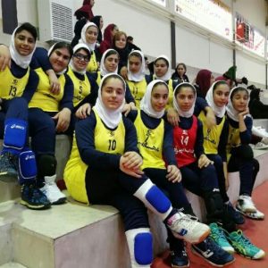 خمام - تیم گیلان به فینال مسابقات والیبال نوجوانان دختر کشور راه یافت