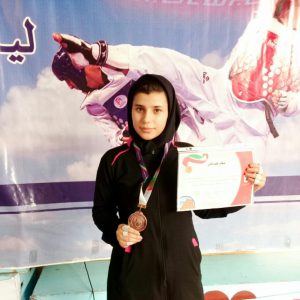 خمام - مهسا حسنی در رقابت‌های تکواندوی المپیاد کشوری دانشجویان دختر دانشگاه فنی به مدال برنز دست یافت