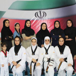 خمام - دختران نوجوان خمامی در رقابت‌های تکواندوی استانی به ۳ مدال نقره و ۱ برنز دست یافتند