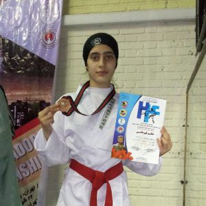 خمام - سیده‌مریم حسینی در مسابقات قهرمانی کاراته بانوان کشور به مدال برنز دست یافت