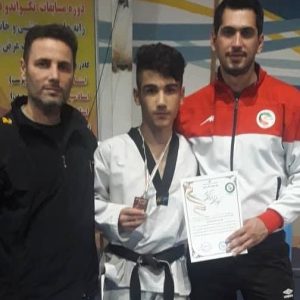 خمام - امیرعباس حقی در رقابت‌های تکواندوی گیلان به مدال برنز دست یافت